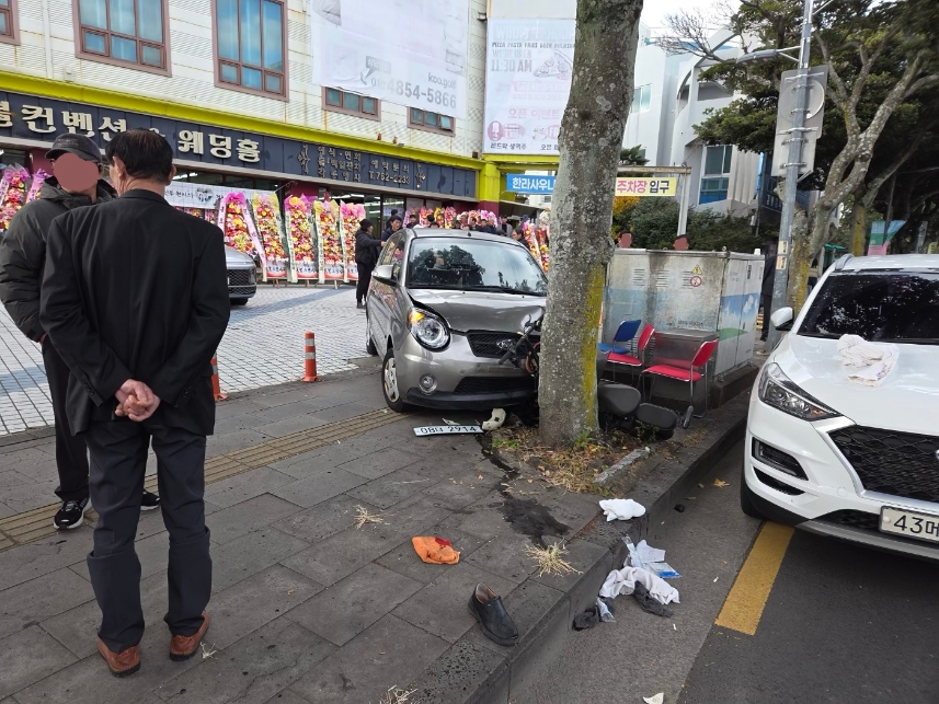 급발진 주장 사고 현장 (제주도 소방안전본부)