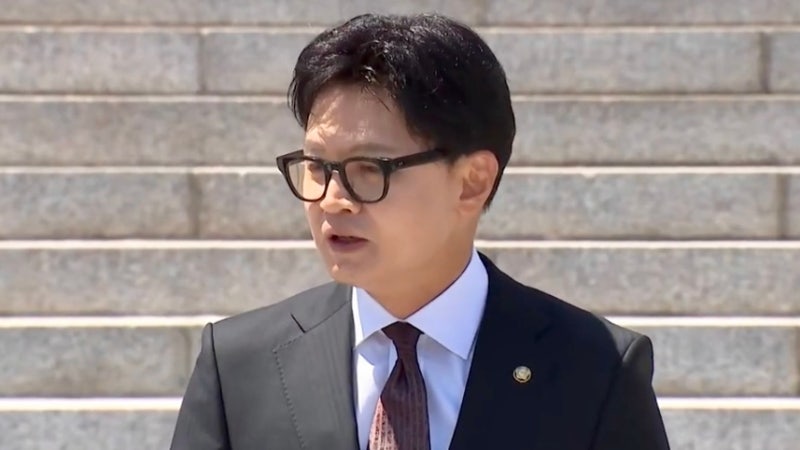 한동훈 “반도체는 100분의 1초도 못 멈춘다”… 李 ‘물 충분’에 전...