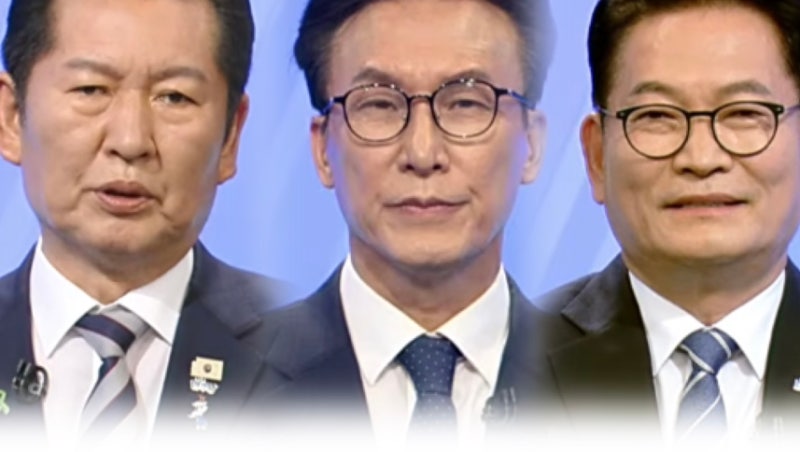 <b>정청래</b> “<b>김민석</b> 윤리감찰”…0.99%p <b>당권</b> 승부, 징계 경고까지 갔다