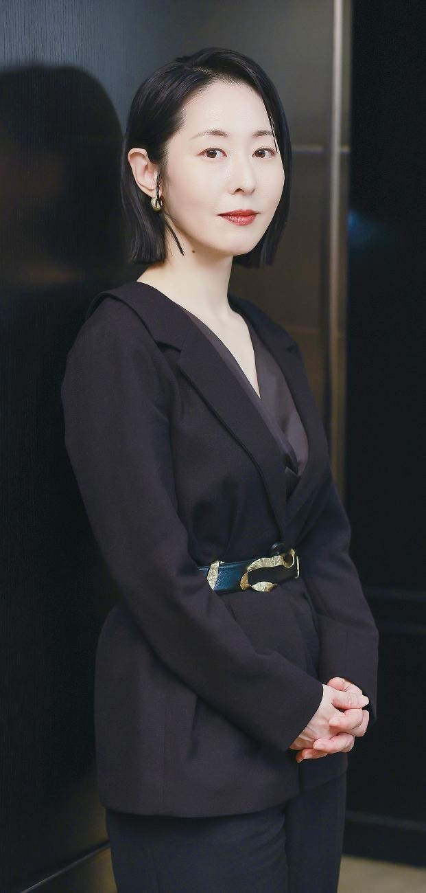 배우 강말금이 거머쥔 신인상 7관왕은 운 좋게 굴러온 복이 아니라 치열한 시간이 만든 결과다.트리플픽쳐스