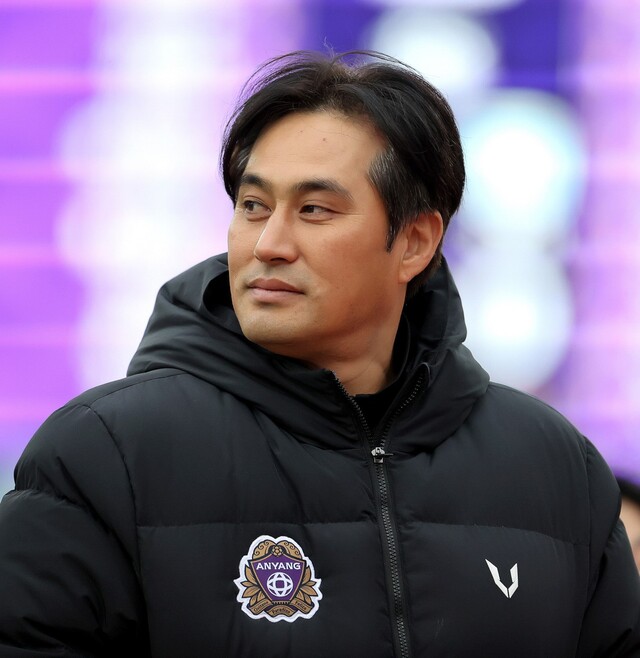 안양 <b>이우형</b> <b>감독</b>, 테크니컬 디렉터...<b>유병훈</b> 수석코치 새 지휘봉