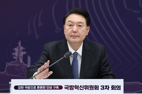 尹 대통령 지지율 33%…신당 창당 불필요 53% [<b>NBS</b>]
