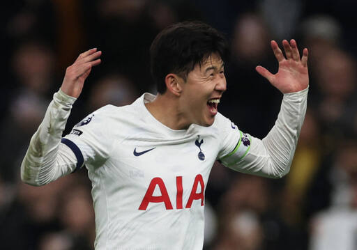 ‘SON타<b>클로스</b>’ <b>손흥민</b>, 시즌 <b>11호골</b>…성탄 전날 축포