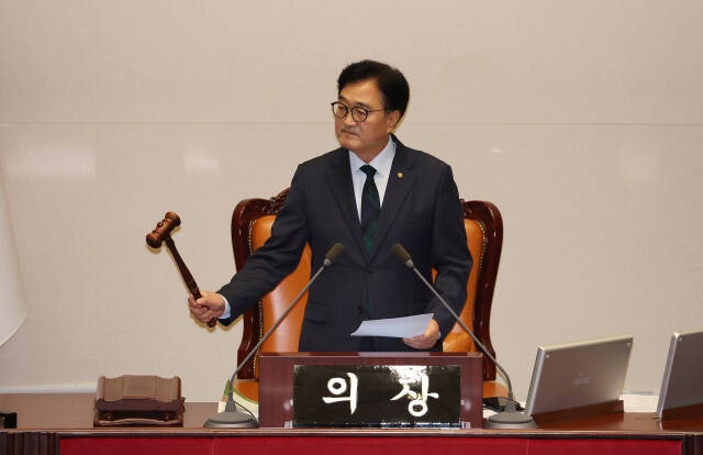 <b>우원식</b> “尹, <b>거부권</b> 행사 신중해야…야당과 대화·타협 필요”