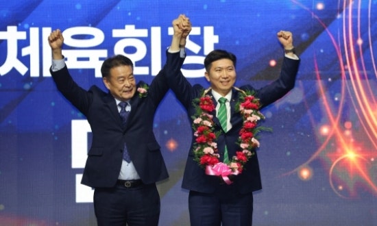 <b>유승민</b>, <b>대한체육회장 당선</b>…이기흥 3선 저지
