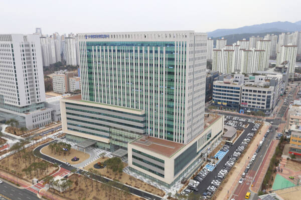 수원법원종합청사 전경.수원지방법원 제공