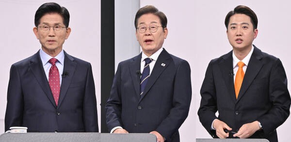 [속보] 김문수·<b>이준석</b>, ‘셰셰, 친중’ 협공…이재명 “뭐든지 극단화...