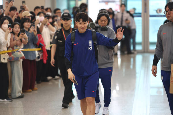 <b>축구대표팀</b> ‘홍명보호’, 11연속 월드컵 본선 위해 이라크 출격