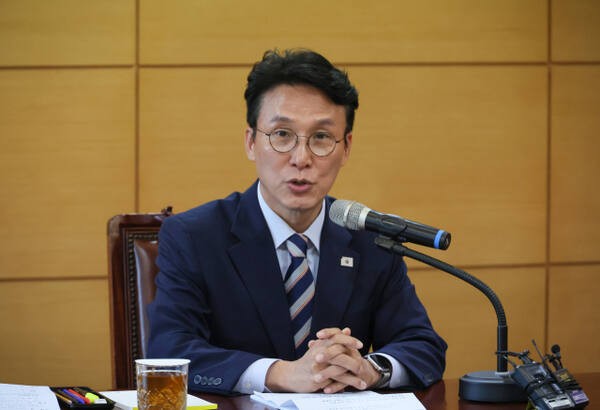 <b>김민석</b>, "<b>정치자금법</b> 사건은 <b>정치</b>검찰의 <b>표적 사정</b>"