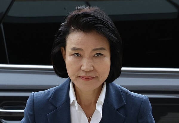 [속보] 감사원 "<b>이진숙</b> 방통위원장, <b>정치중립</b> 의무 <b>위반</b>"