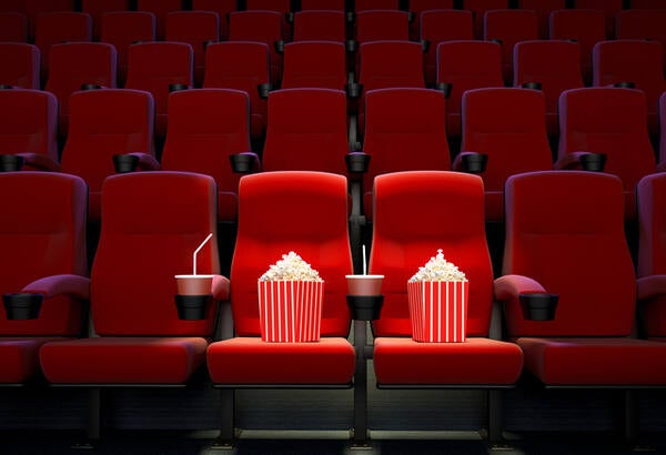 [속보] ‘<b>영화 할인쿠폰</b>’ 지급 첫날…CGV·메가박스·롯데시네마 접속...