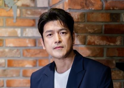 아내 때린 40대 배우, <b>이지훈</b>이었다…“폭행 없었다” 해명