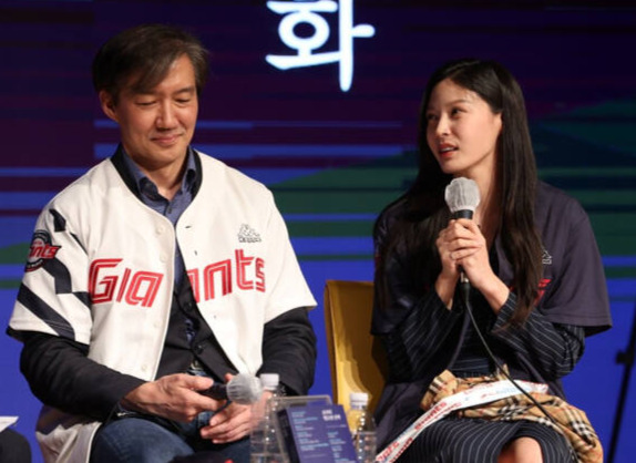 조국 조민 무혐의인데 기사 하나도 없어 언론에 서운함 토로