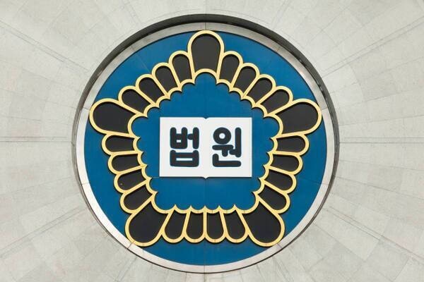 옆집 들어가 여성 속옷 뒤지던 20대 의대생 구속