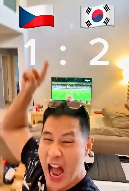 유승준 “한국, 늘 응원해”…국대 유니폼 입고 월드컵 응원 영상 공개