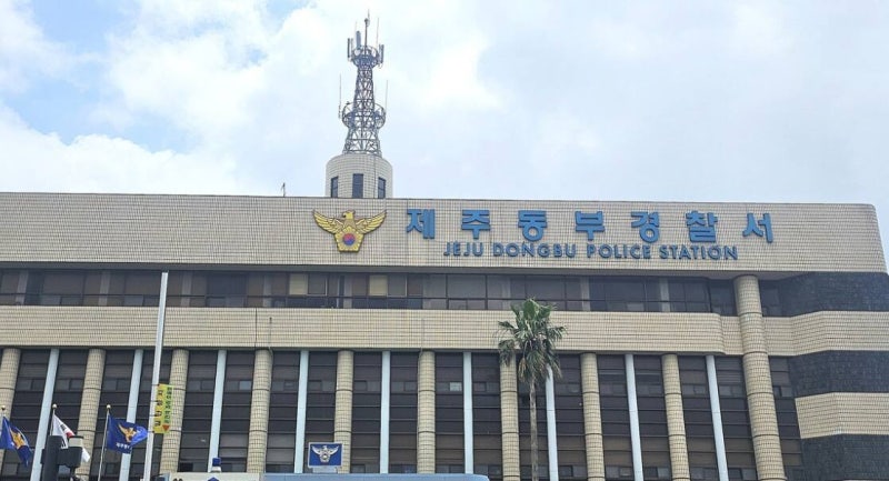 3년 전 알던 초등생 또 노렸다…학교 앞 60대 스토커 체포