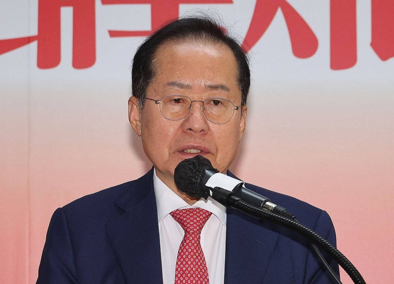 홍준표 “삼군 사관학교 통합 추진, 개혁 아닌 개악”