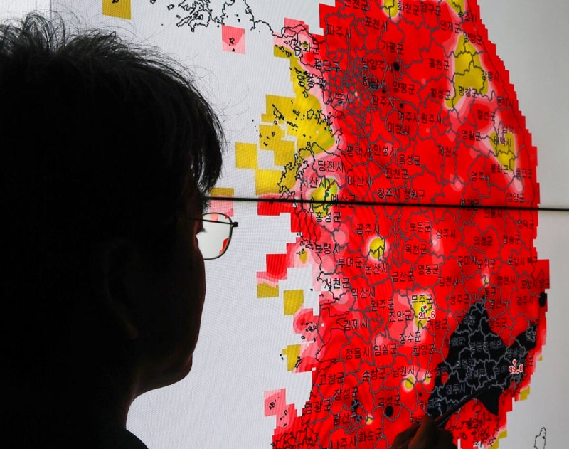 '<b>40도</b> 폭염시대'…<b>양산</b> 40.1도·부산 38.8도 "122년 기록 깨졌다"