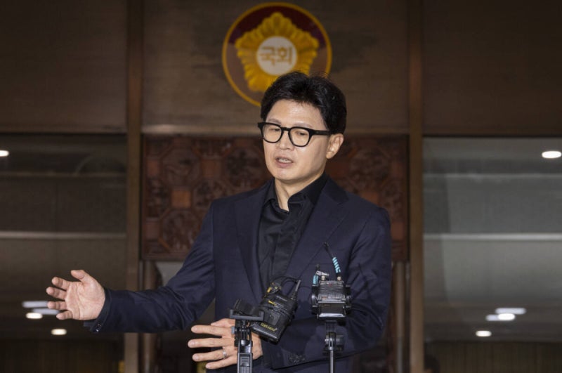 [속보] <b>한동훈</b> “<b>경찰</b>도 민주당 오빠들의 이빨 되려 하나”…<b>경찰 수사</b>...