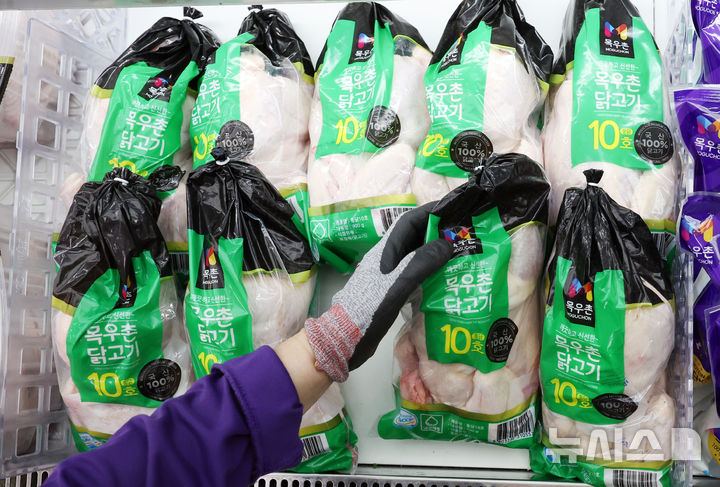 AI와 사료 가격 상승 여파…닭고기 가격 전년 대비 30% 상승