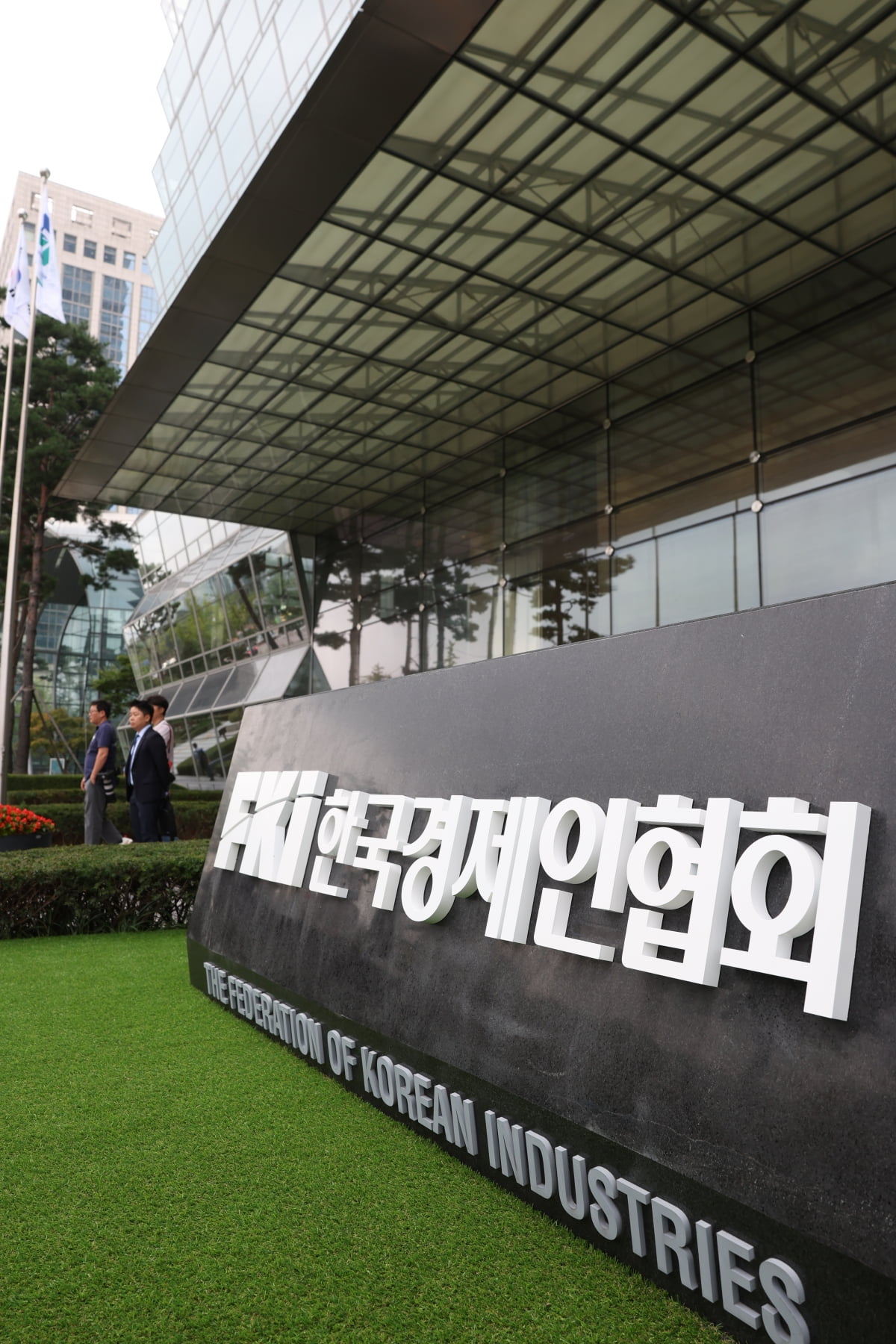 뉴스 썸네일