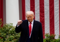 [속보]‘상호관세’ 하루만에 미국서 시총 4500조 원 증발…애플 9%↓, 나이키 14%↓