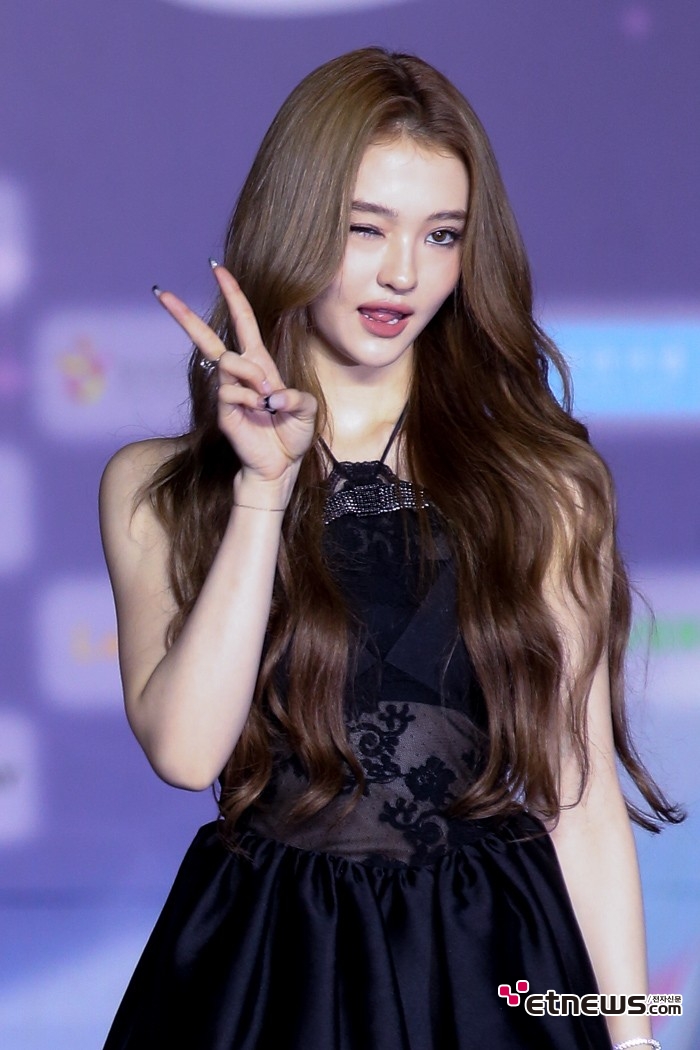 뉴스 썸네일