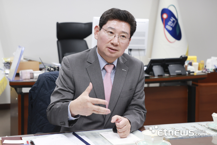 뉴스 썸네일