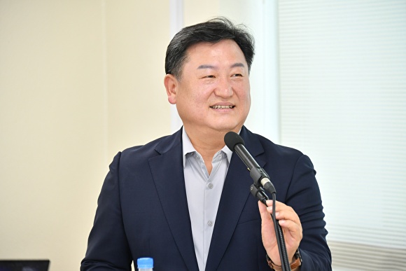 뉴스 썸네일