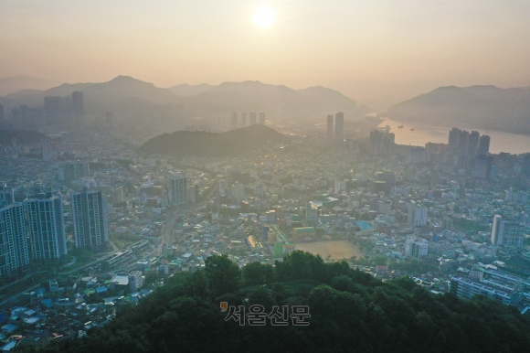 뉴스 썸네일