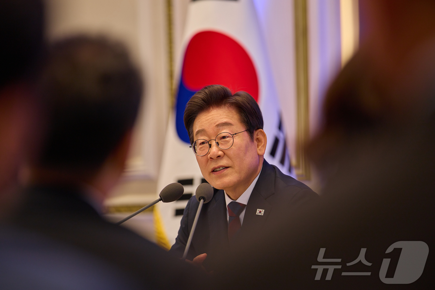뉴스 썸네일