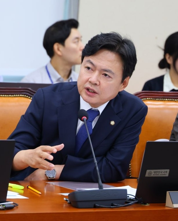 뉴스 썸네일