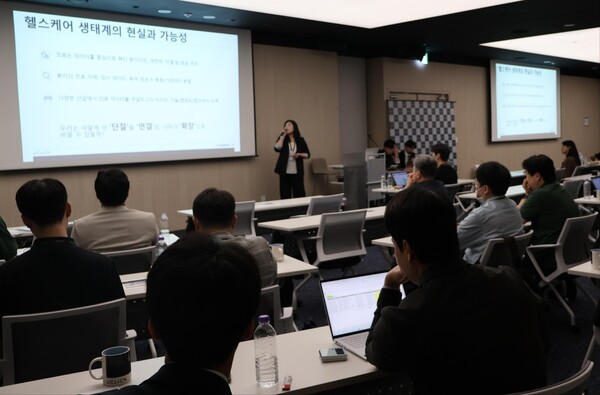 뉴스 썸네일
