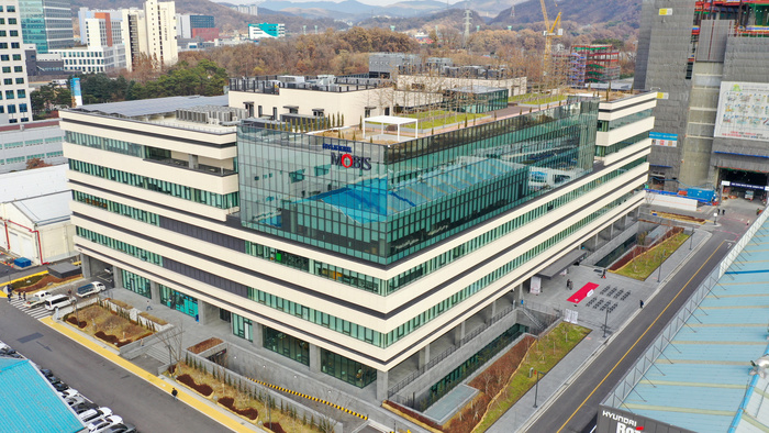 뉴스 썸네일