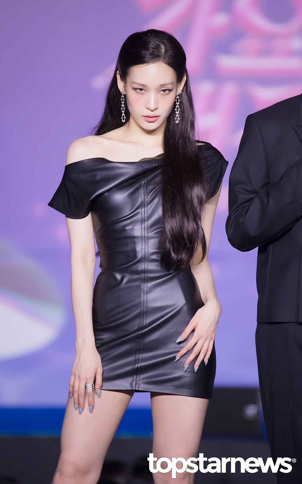 뉴스 썸네일