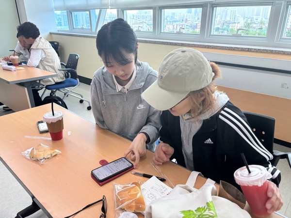 뉴스 썸네일