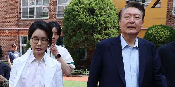 뉴스 썸네일