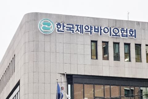 뉴스 썸네일