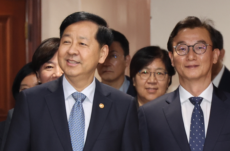 뉴스 썸네일