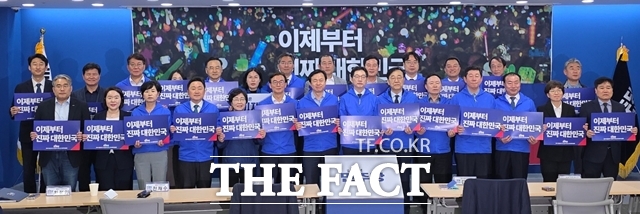 뉴스 썸네일
