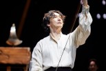 Cho SeungWoo Captivates with His Stage Debut in ‘Hamlet’