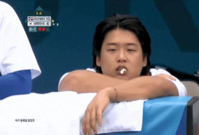 ⭐️ 강백호 역전 당했는데 껌씹고 분위기 파악 못하고 박찬호 ...